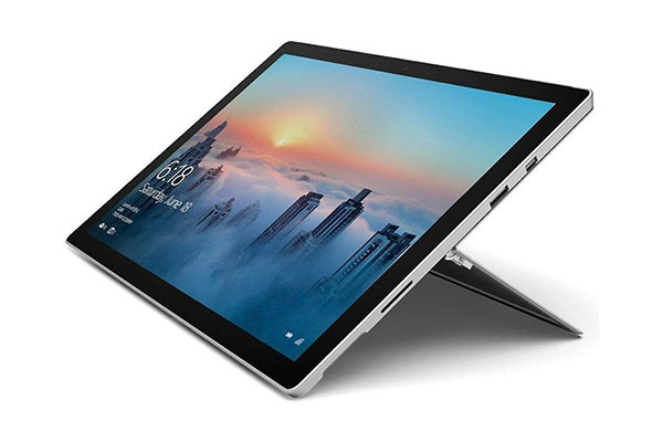 Microsoft Surface 10: La tableta convertible para estudiantes